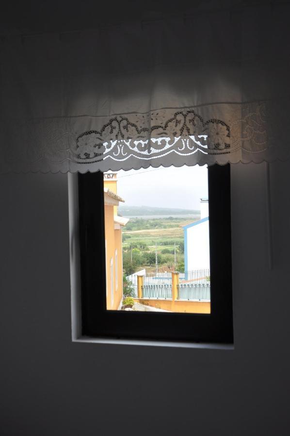 Bedebike Bed & Breakfast Obidos Exterior photo